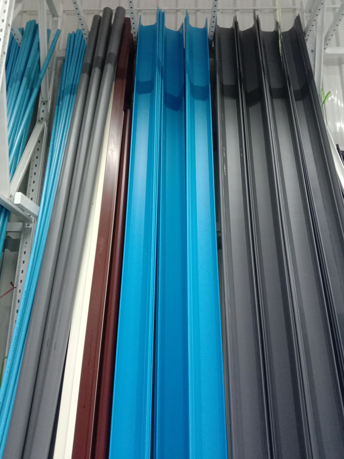 รางน้ำ PVC โอเค ท่อนกลางแบบเรียบ (SCG) ฟ้า