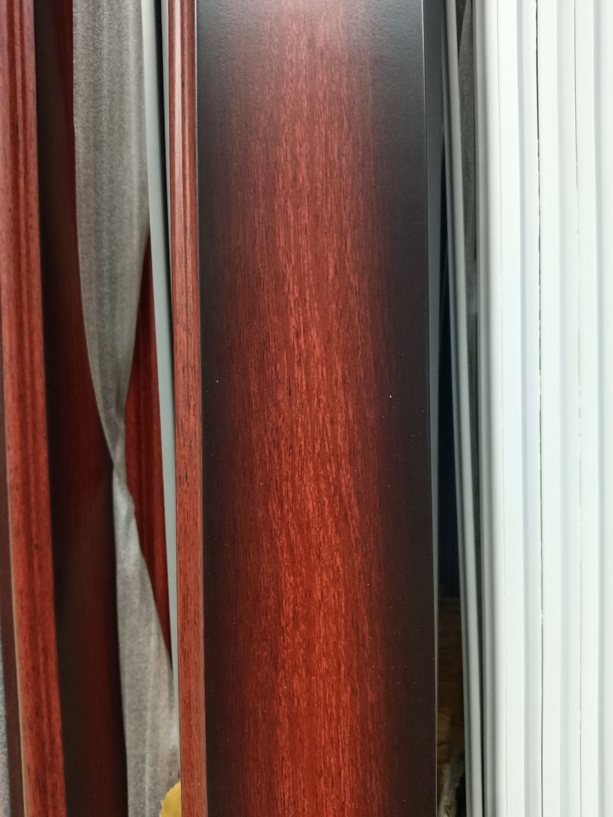 ไม้บัวล่าง PH Wood ลายไม้แดง  PH801-4