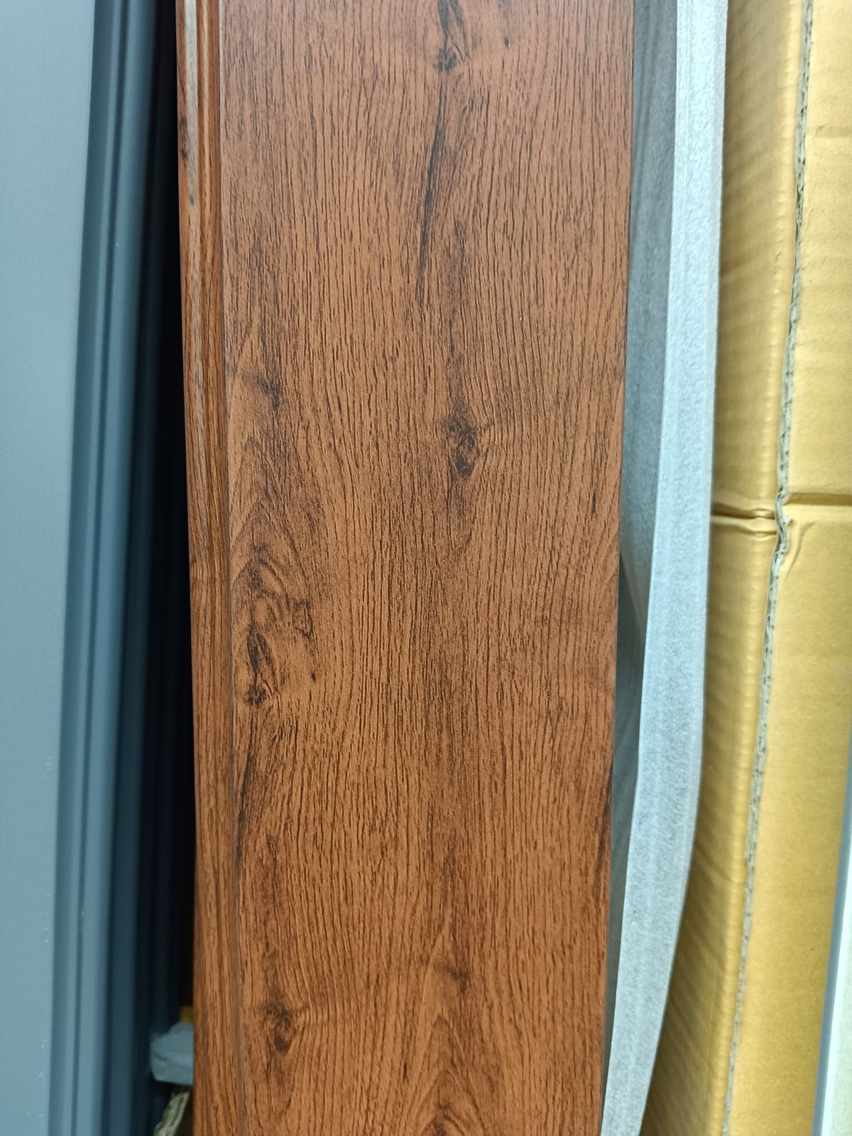 ไม้บัวล่าง PH Wood ลายไม้สัก  PH801-3