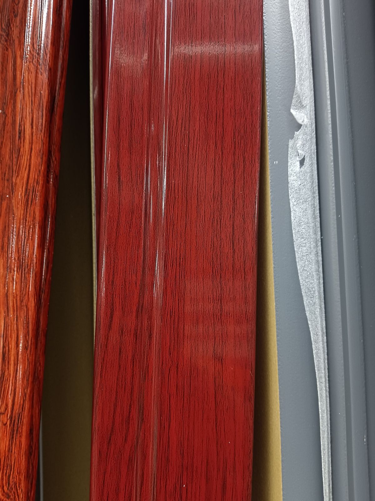 ไม้บัวล่าง PH Wood สีแดงเชอรี่ TD501-14