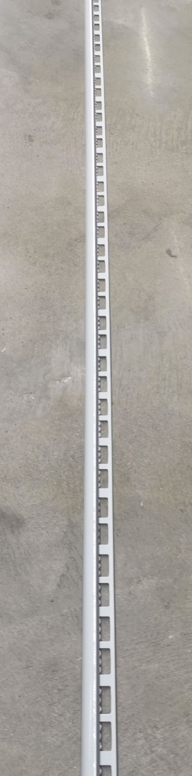 คิ้วกระเบื้อง PVC เคลือบเงา #05-19 สีเทาอ่อน BERRY