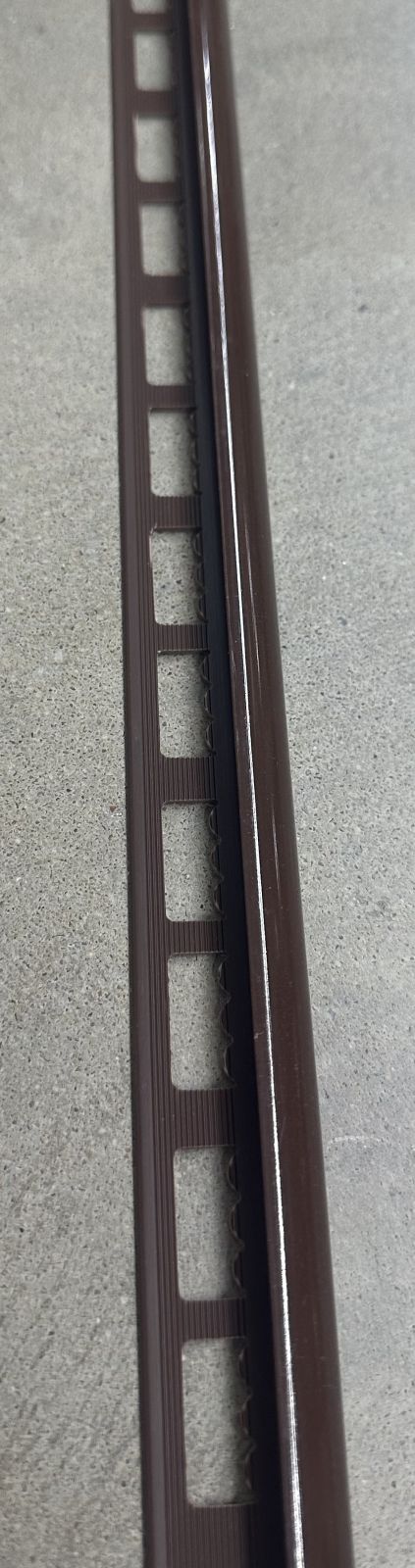 คิ้วแกรนิตโต้ PVC เคลือบเงา #06-9/AP10-26  สีน้ำตาล BERRY