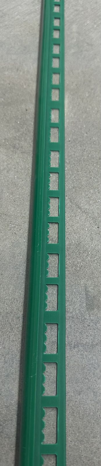 คิ้วแกรนิตโต้ PVC เคลือบเงา #06-13 สีเขียวหยก BERRY