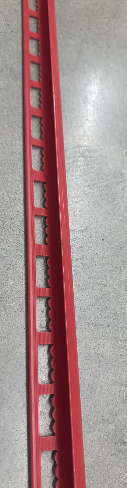 คิ้วแกรนิตโต้ PVC เคลือบเงา #06-7 สีแดง BERRY