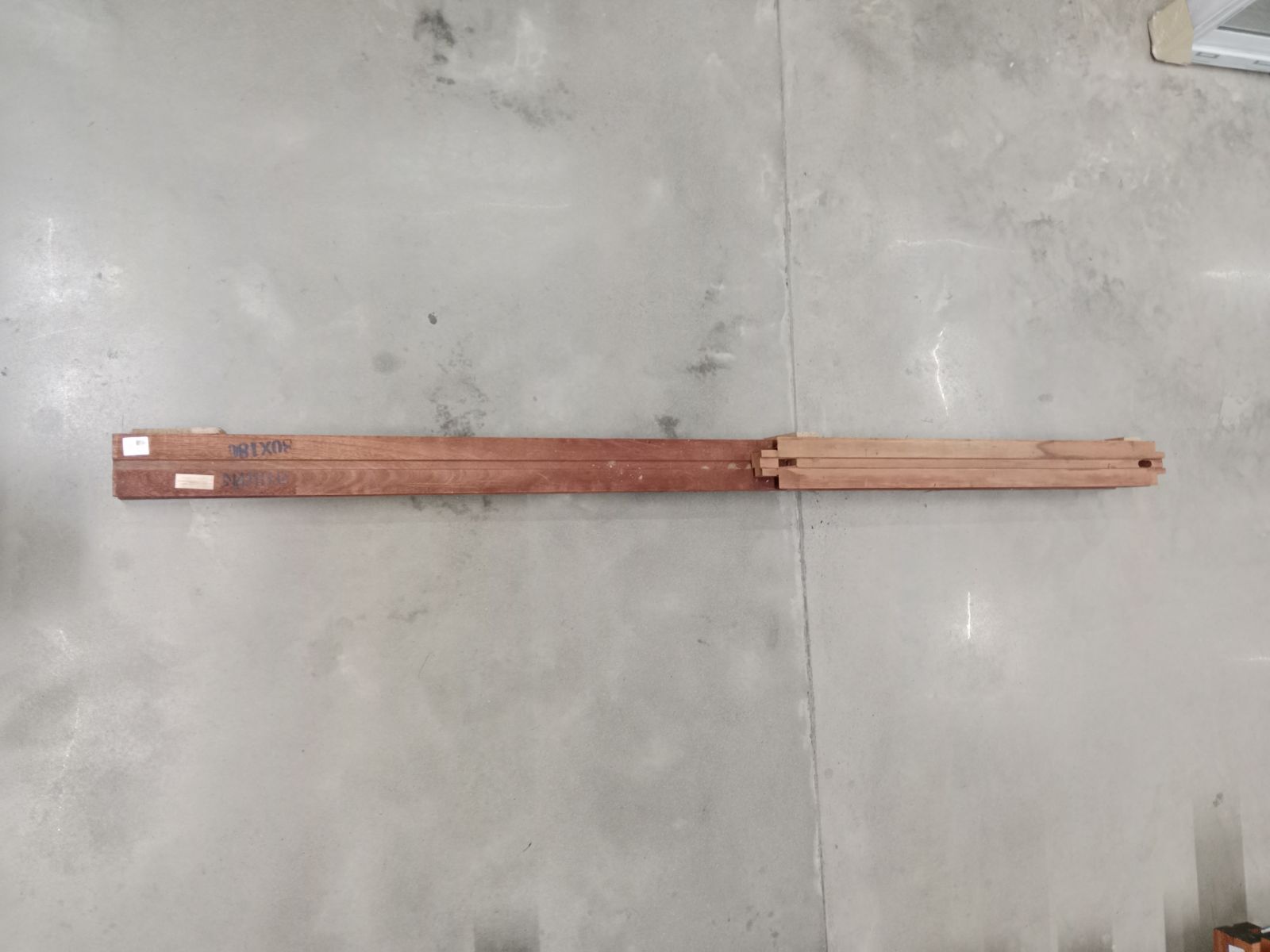 วงกบประตู 80*180 ไม้ 4*2 แคมปัส (AB OT) (ก.ภัทร)