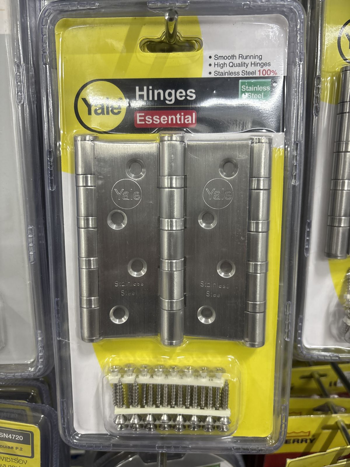 บานพับประตู Yale สแตนเลสแท้ แหวนลูกปืน 4"*3"*2.0 มม. EHISL4320BBP3E2