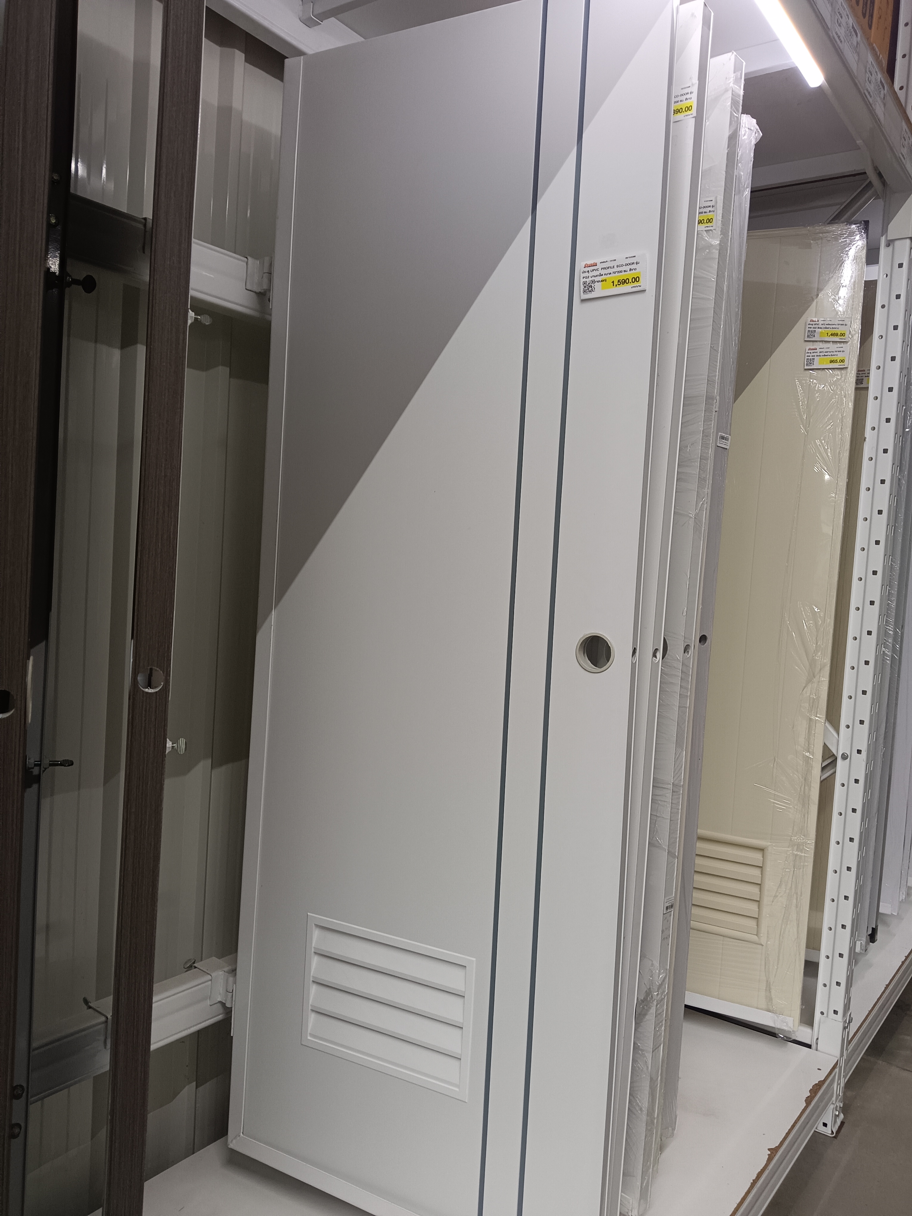 ประตู UPVC Extrusion  ECO-DOOR รุ่น PG2 ขนาด 70*200 ซม. บานเกล็ด สีขาว (ภายใน/ภายนอก)