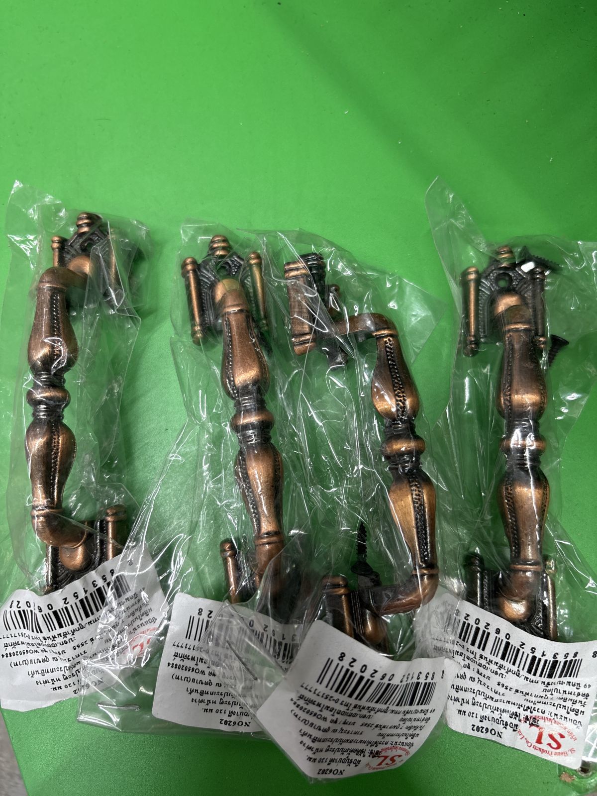 มือจับอย่างดี 120 มม. NO6202