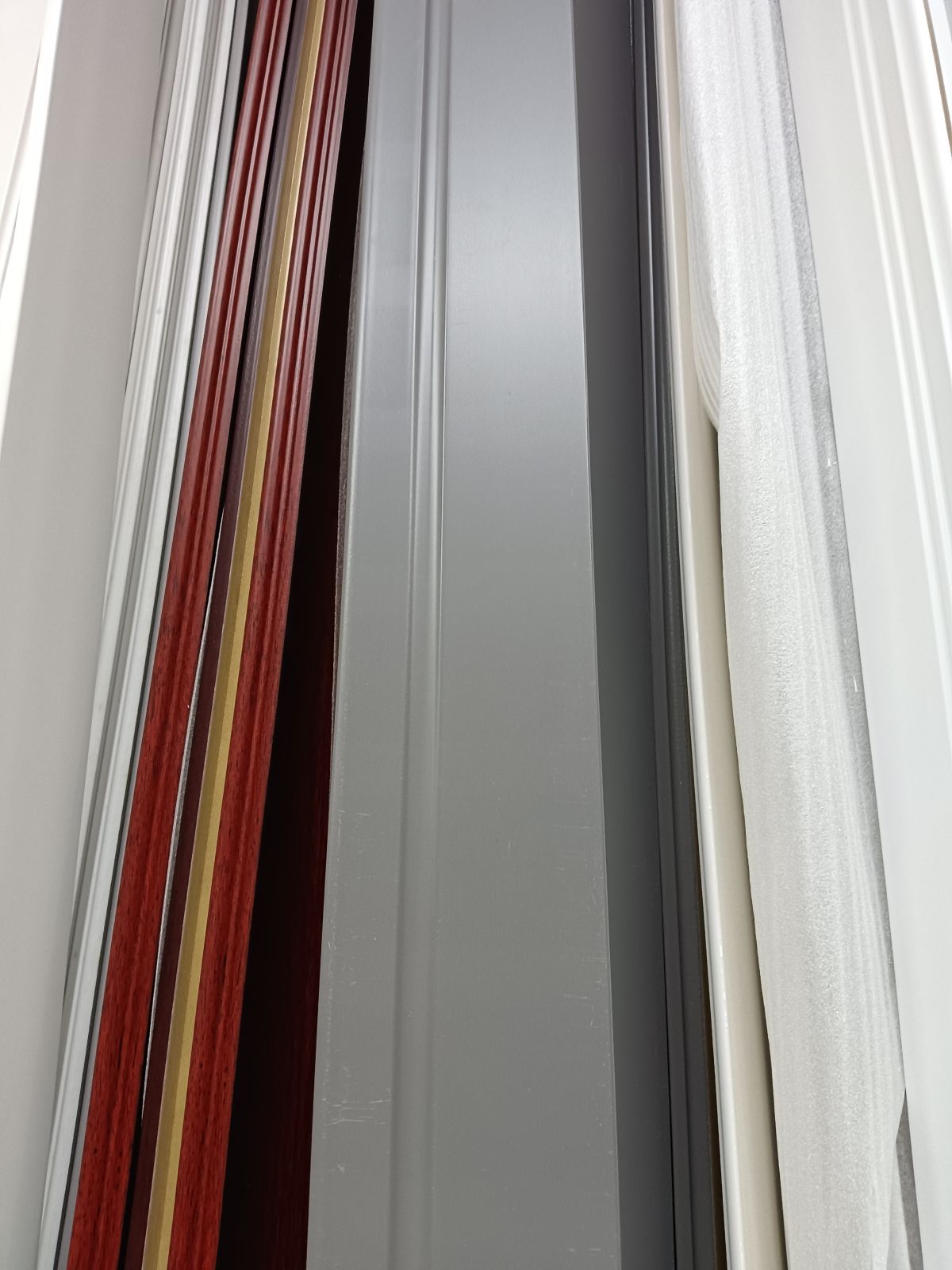 ไม้บัวล่าง PH Wood สีเกรย์2 501GR-2