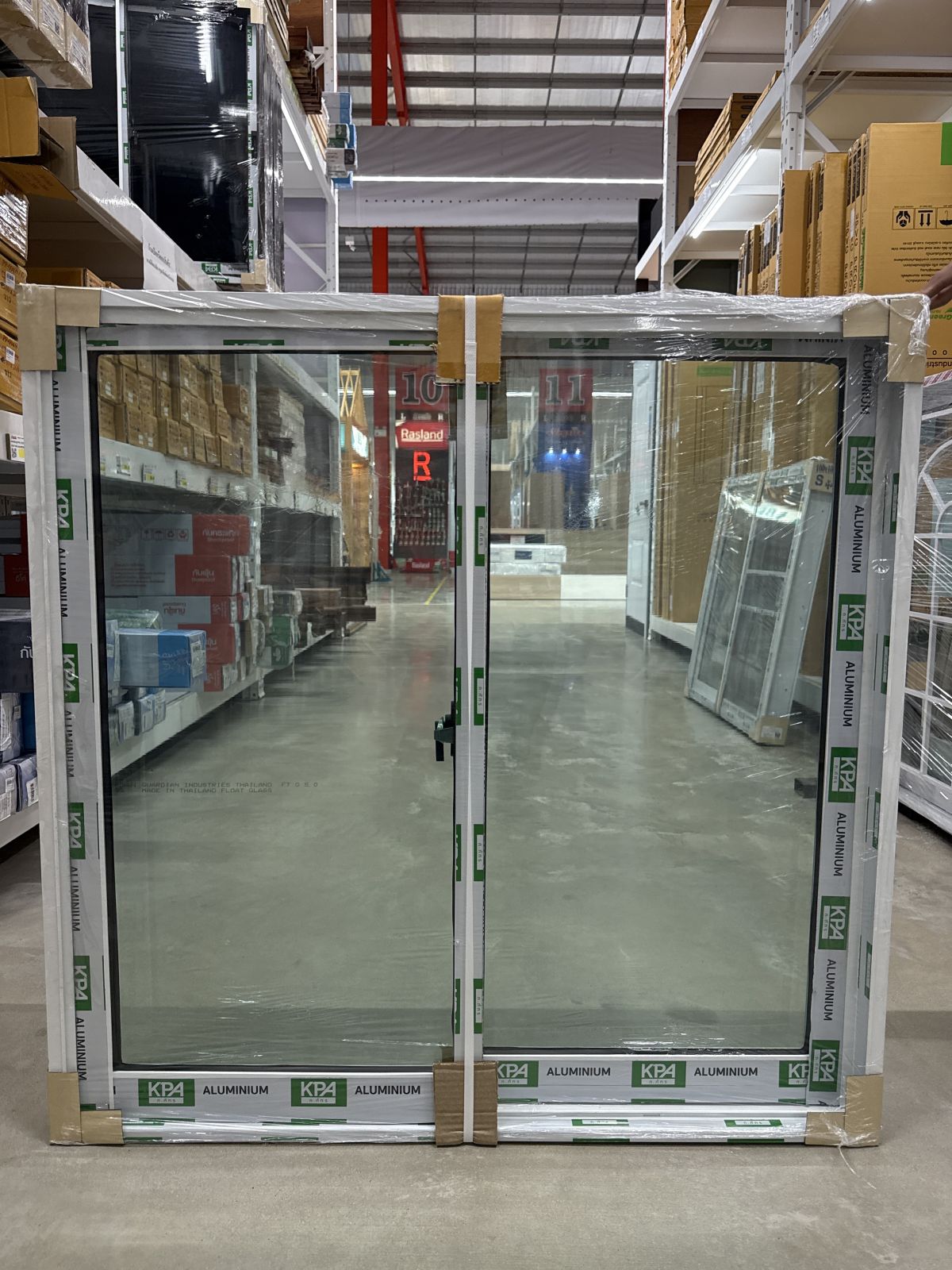 หน้าต่าง อลูมิเนียมขอบเล็ก 2 ช่อง (ก.ภัทร) รุ่น ECO สีขาว 100*100 บานเลื่อน