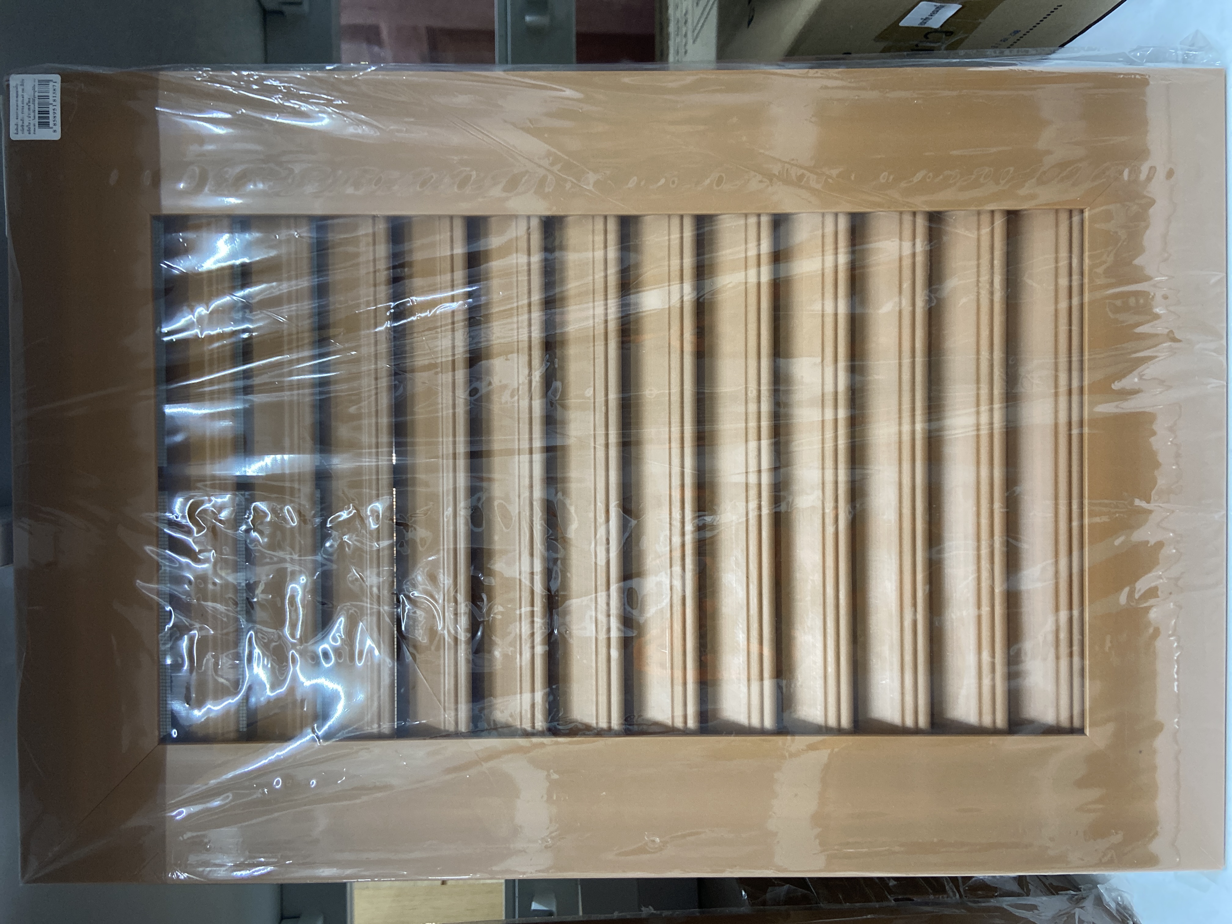 ช่องระบายอากาศแนวตั้ง IV-04 (60*40) ซม. สีสัก WT