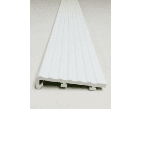 จมูกบันได L-38 2เมตร สีขาว 111 WT