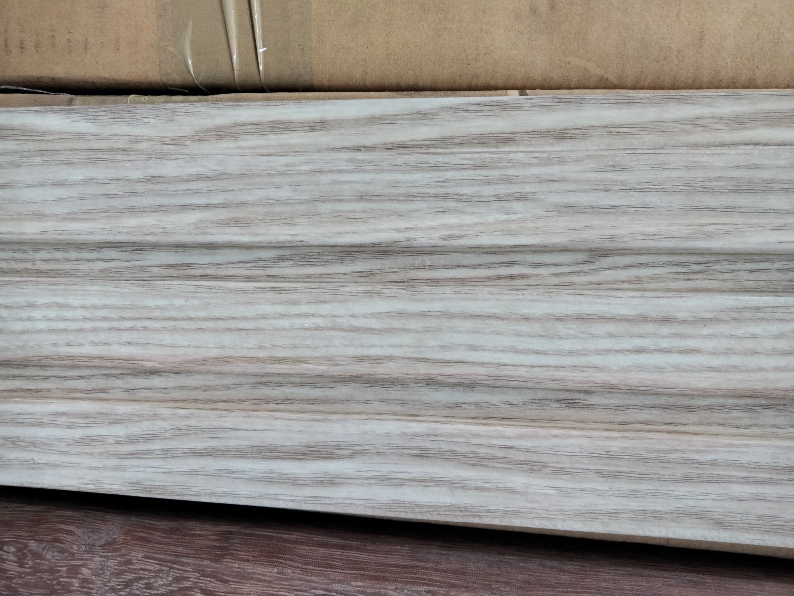 ไม้ตกแต่งผนัง PH Wood สีแอช PSLV1-3