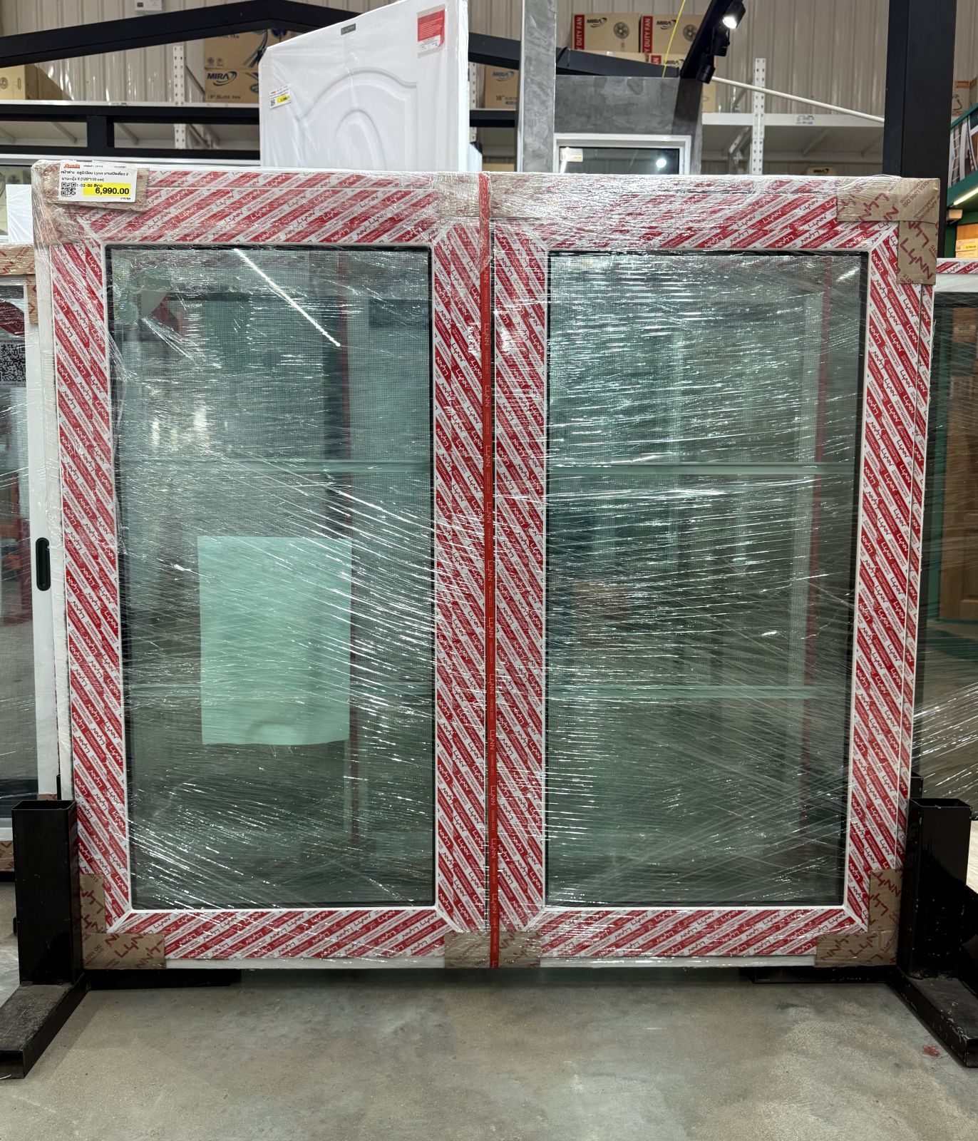 หน้าต่าง อลูมิเนียม Lynn บานเปิดเดี่ยว 2 บาน+มุ้ง X (120*110 cm) DW-CM1-02-S0 สีขาว