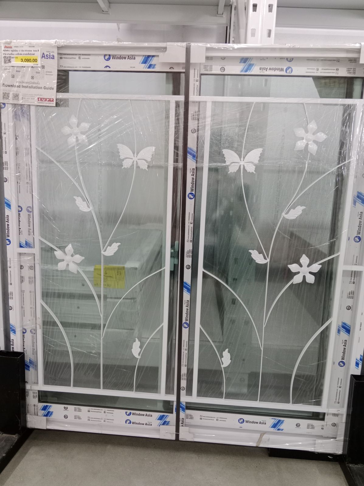 หน้าต่าง อลูมิเนียม 2 ช่อง Window Asia สีขาว บานเลื่อน +เหล็กดัด ลายผีเสื้อ(ไม่แต้มสี)+ มุ้ง 100*110