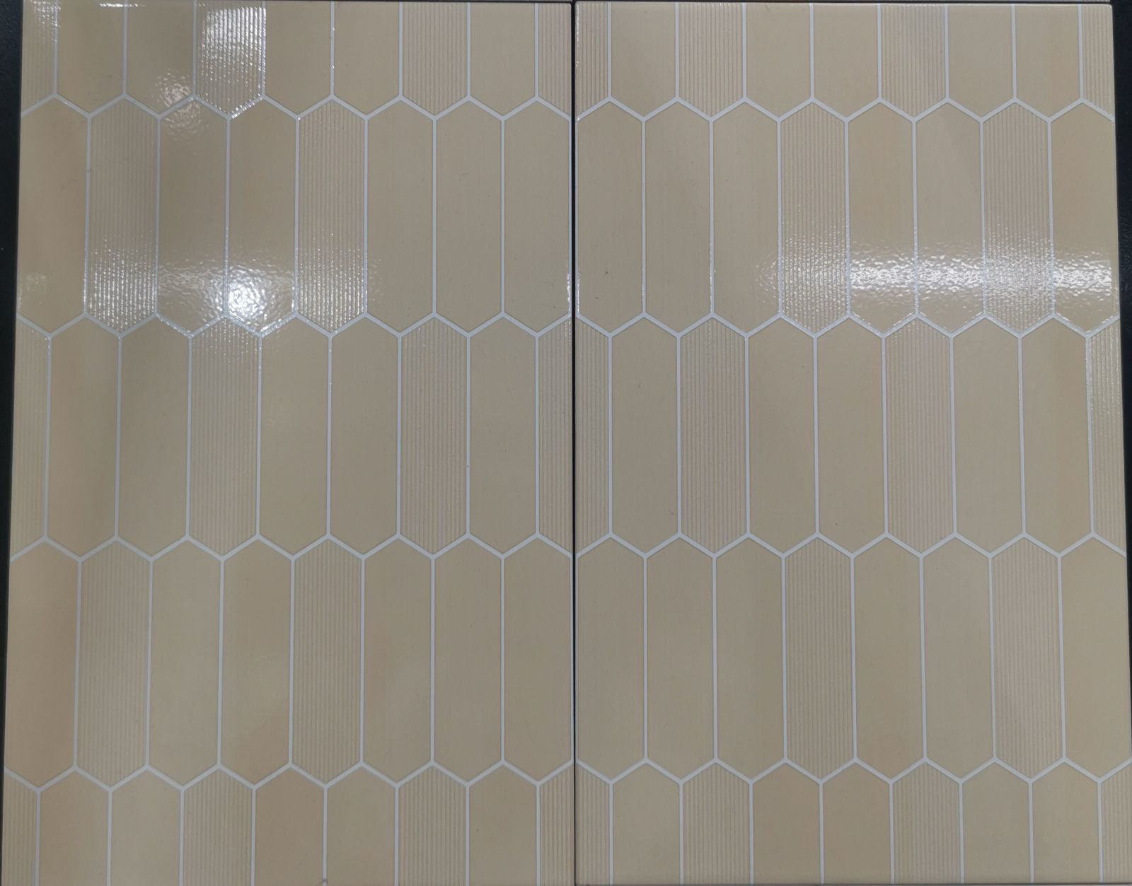 กระเบื้องเซรามิค 25*40 บีลีฟ-เนื้อ(A) SOSUCO