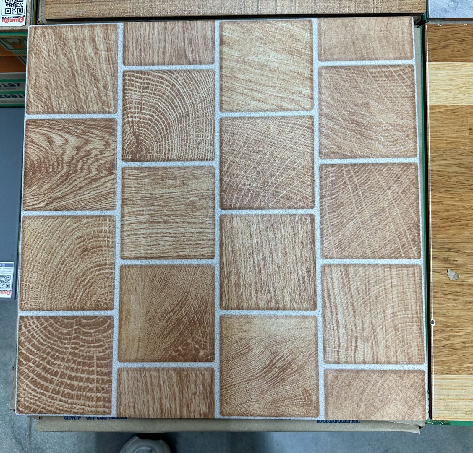 กระเบื้องเซรามิค 16*16 วู้ดเด้นเบจ DURAGRES DB-105