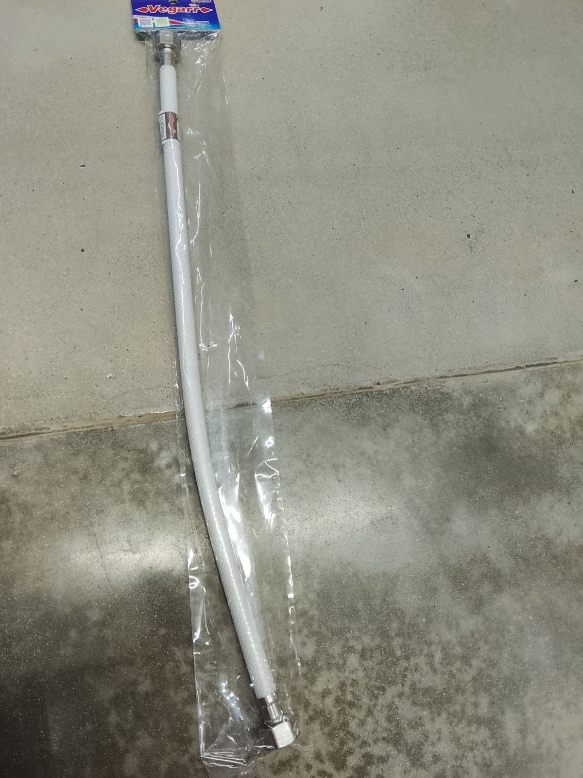 สายน้ำดีใยแก้ว วีก้า 22" V4022