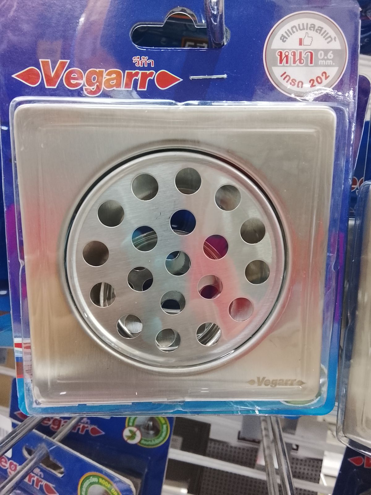 ตะแกรงระบายน้ำรังผึ้ง ทรงเหลี่ยม วีก้า GD20