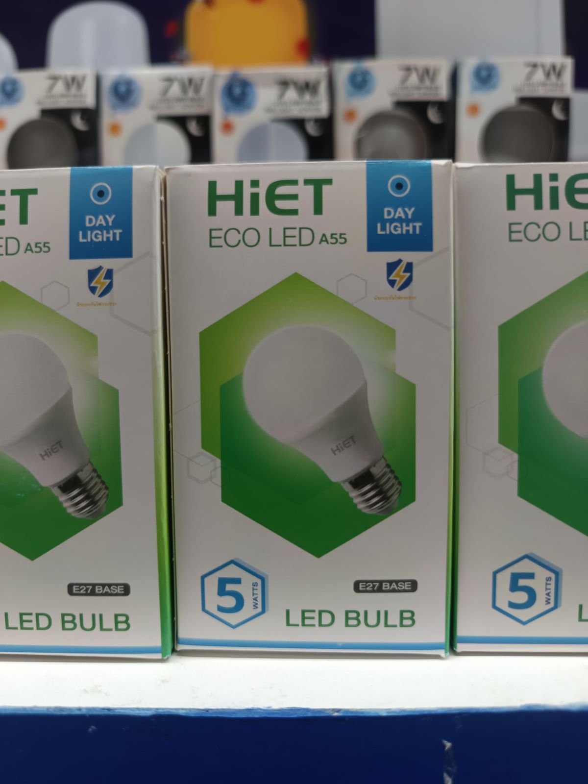 HIET หลอดไฟ LED BLUB E27 A55 5w เดย์ไลท์ HL-01-0001 LT-007547
