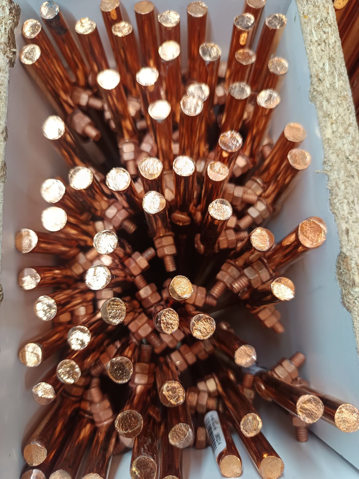 แท่งกราวด์ ชุบทองแดง (ชนิดสกรูล็อคสาย) 100 ซม.