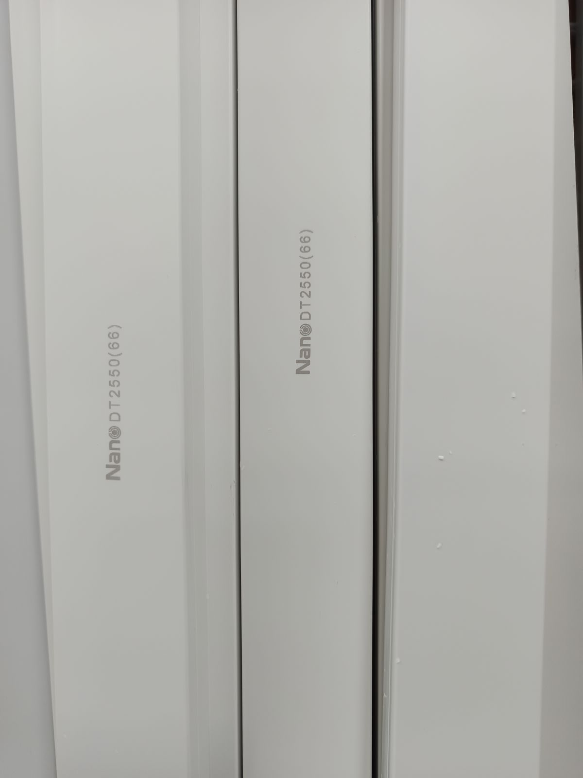 NNDT2550 รางร้อยสายไฟ DT NANO 25*50 สีขาว