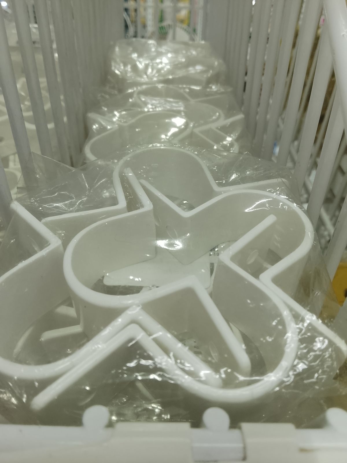 NNSC20W กิ๊ปจับท่อ NANO สีขาว 3/4" (5 ตัว)