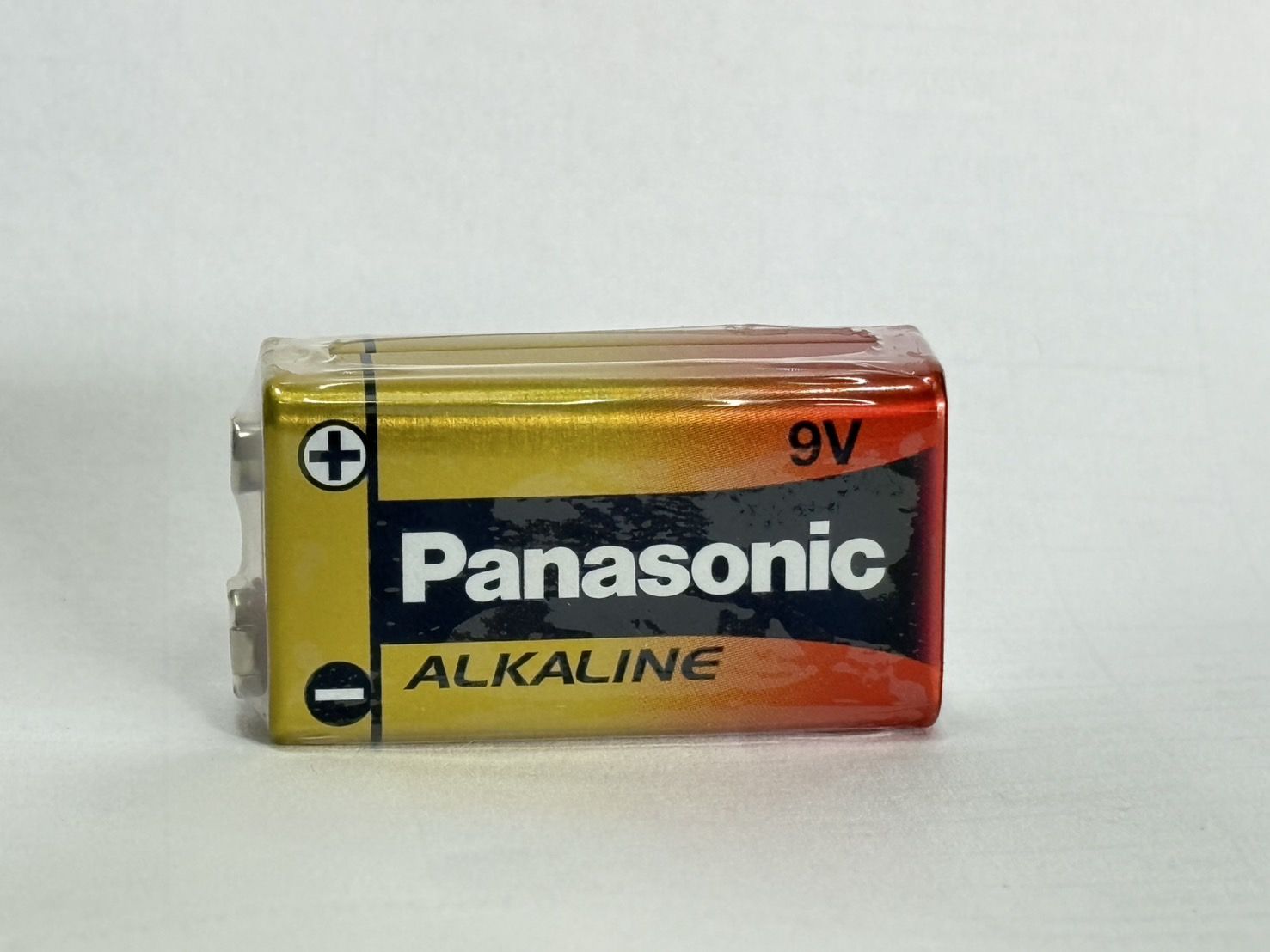 ถ่านอัลคาไลน์ 9V Panasonic รุ่น ALKALINE  (แพ็ค 1 ก้อน) 6LR61T/1SL