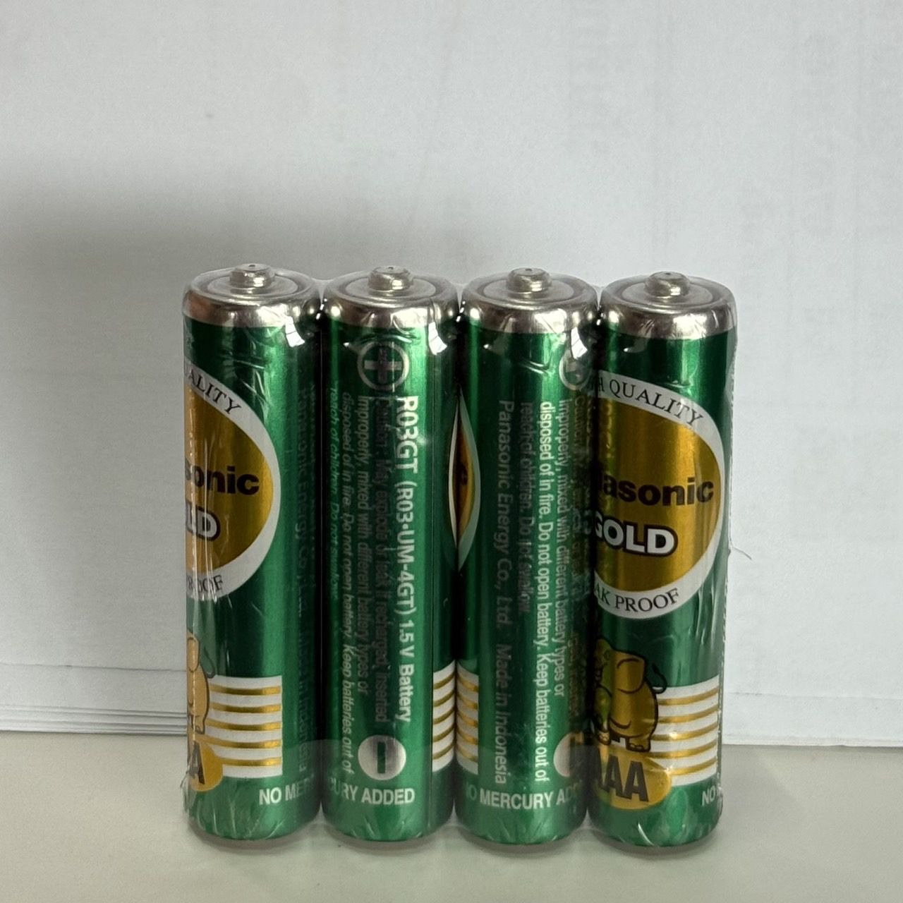 ถ่านโกลด์ AAA Panasonic รุ่น โกลด์  (แพ็ค 4 ก้อน) R03GT/4SL