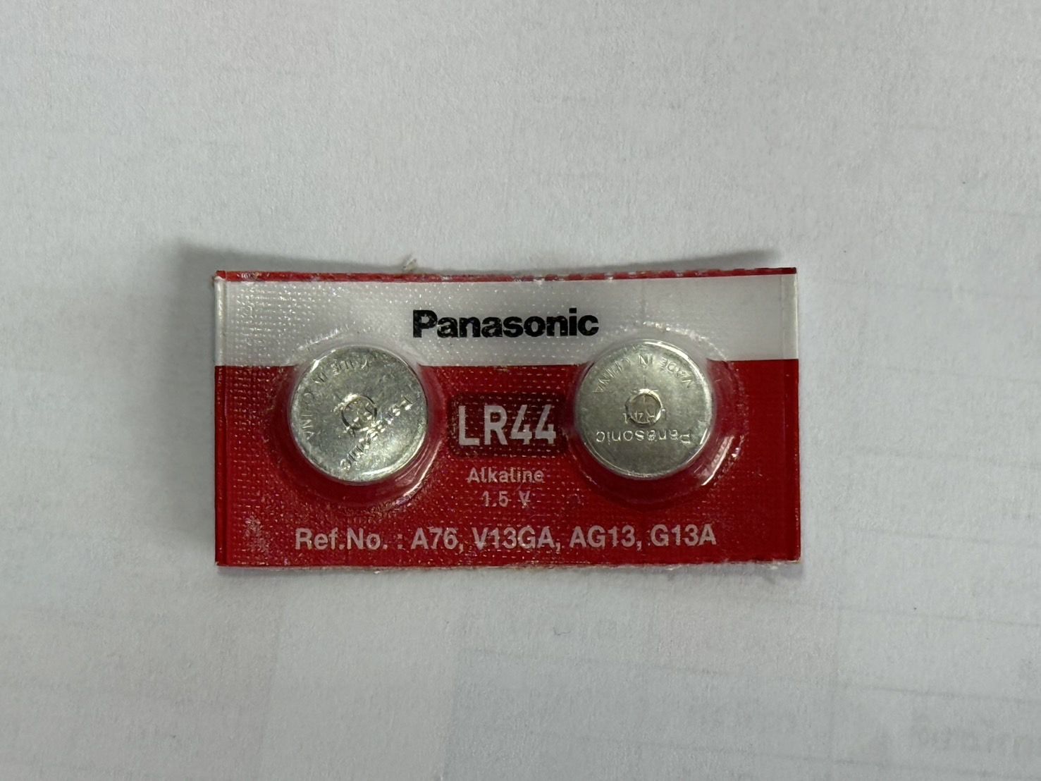 ถ่านอัลคาไลน์ 1.5V Panasonic รุ่น BUTTON  (แพ็ค 2 ก้อน) LR44PT/2B5