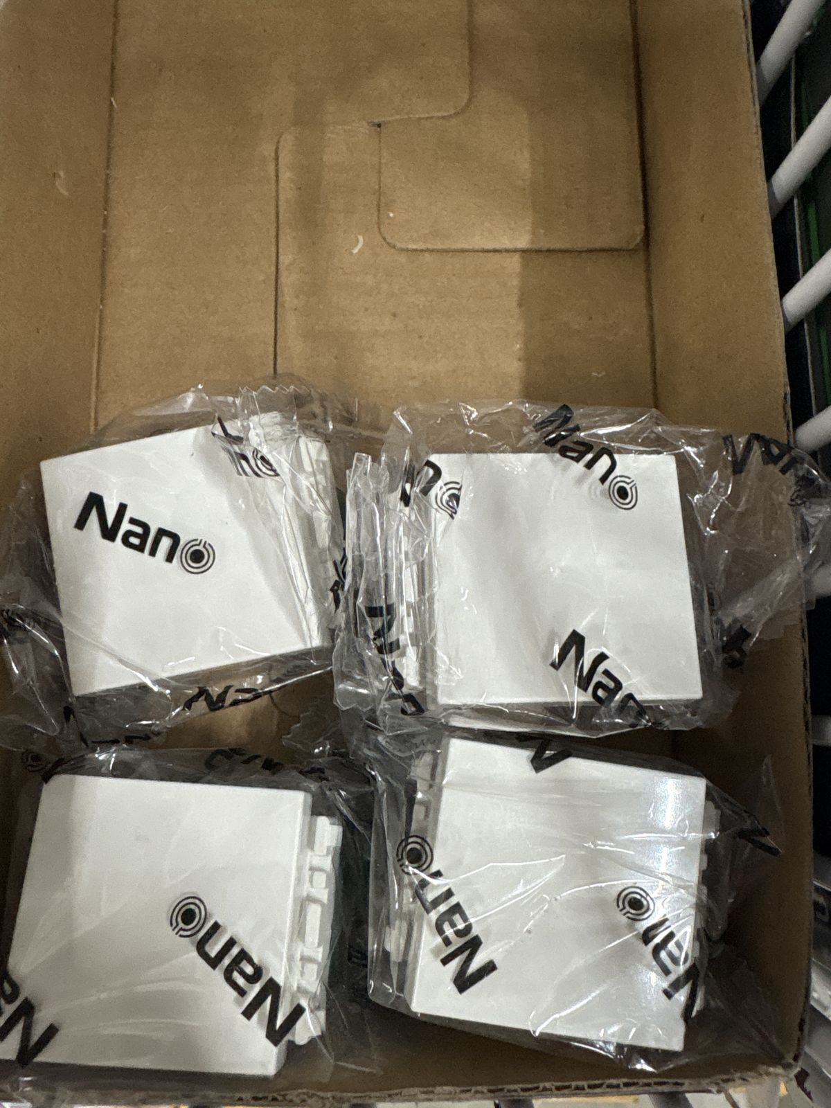 NN-SW202 สวิตซ์  2 ทาง 16 แอมป์ 250 โวลท์ ขนาด 1.5 ช่อง  NANO