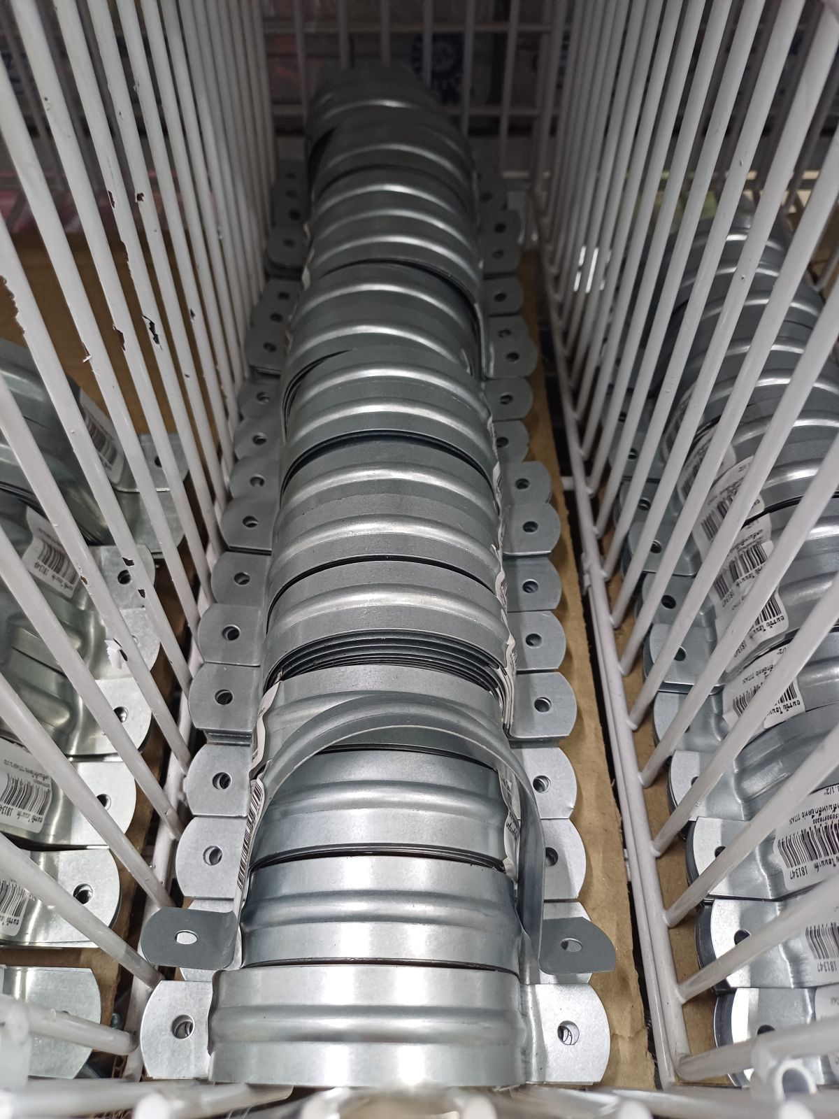 แคล้มเหล็กยึดท่อ TITAN 2"