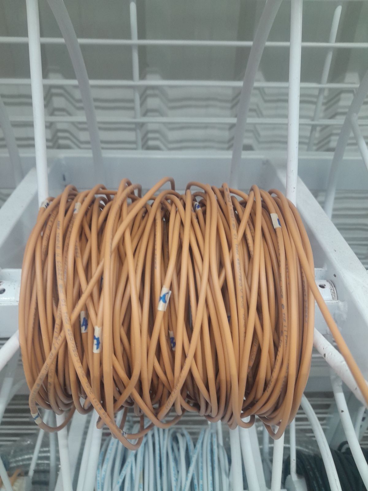 สายเดี่ยว THW #1x1.5 NNN  - น้ำตาล  (แบ่งเมตร)