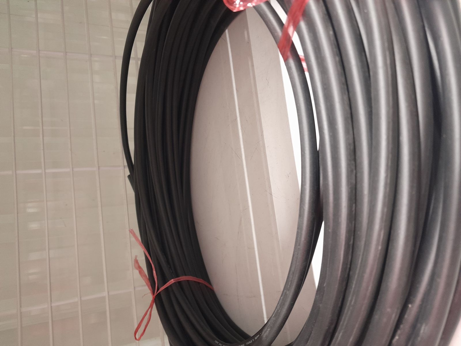 สายอลูมิเนียม THW-A CONPACT  สีดำเบอร์ 25 (แบ่งเมตร)