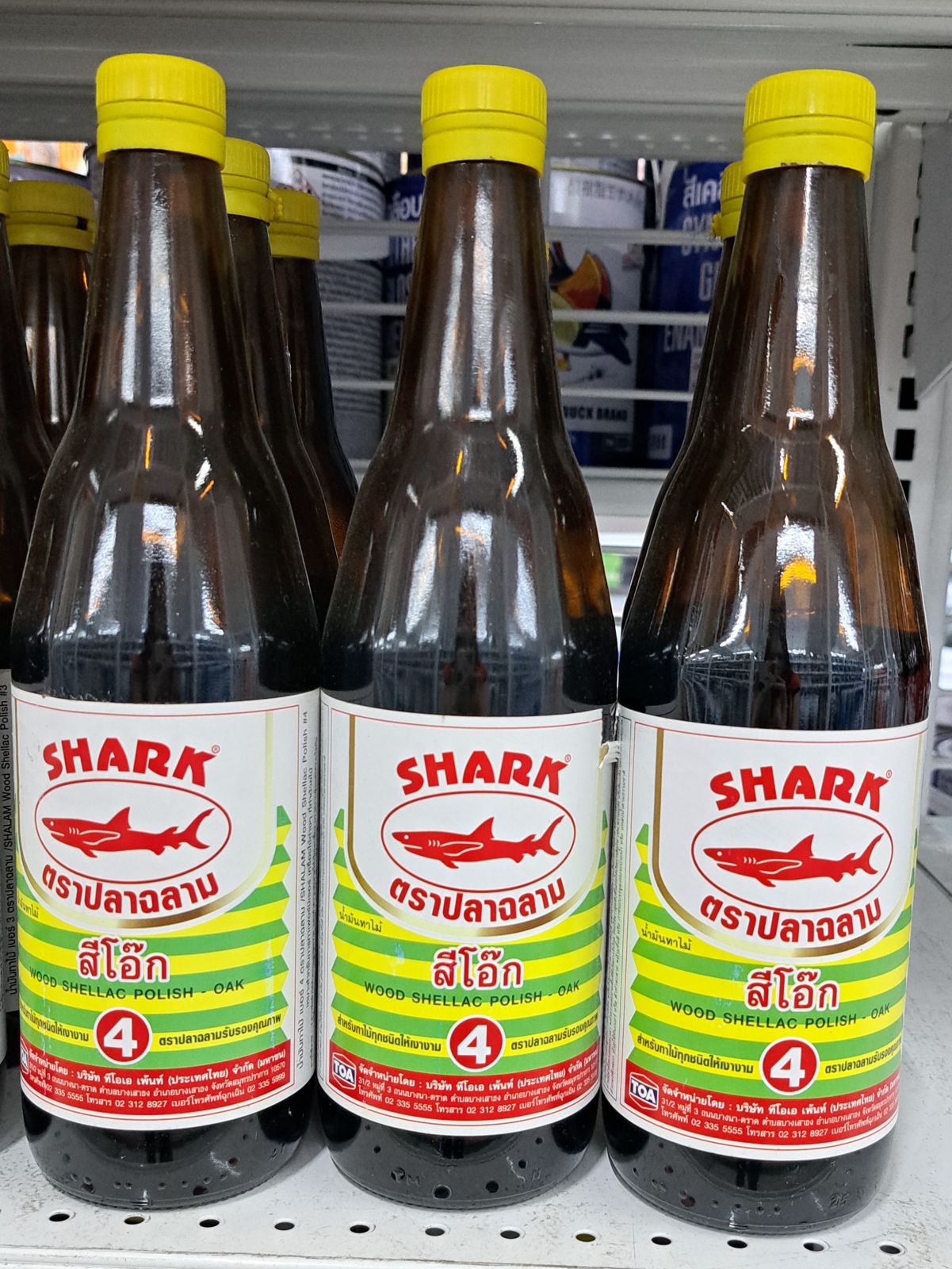 น้ำมันทาไม้ ปลาฉลาม สีโอ๊ค ขวดใหญ่#4 TOA