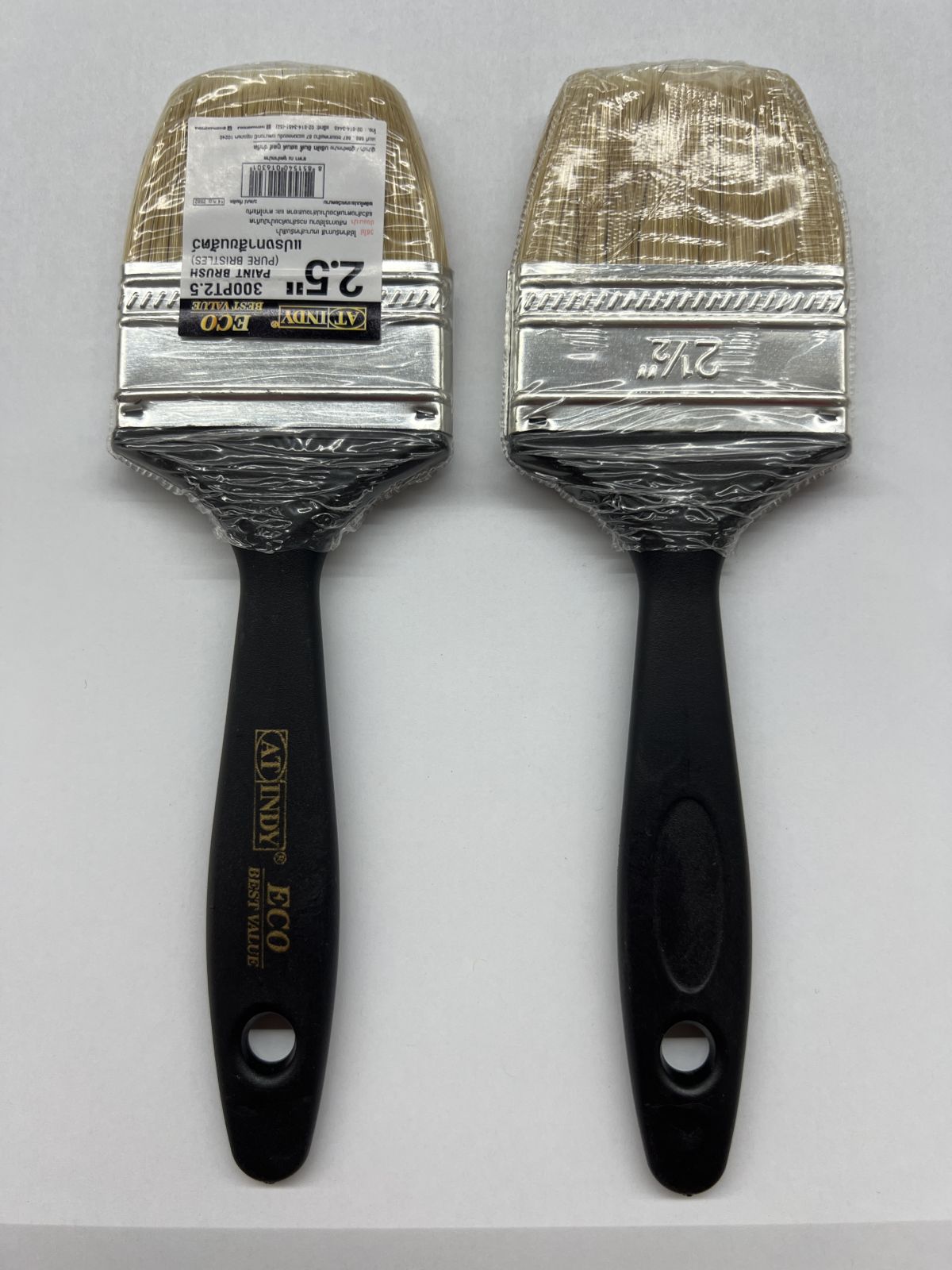 300PT2.5 แปรงทาสีขนสัตว์ ด้ามพลาสติกสีดำ 2.5" AT INDY