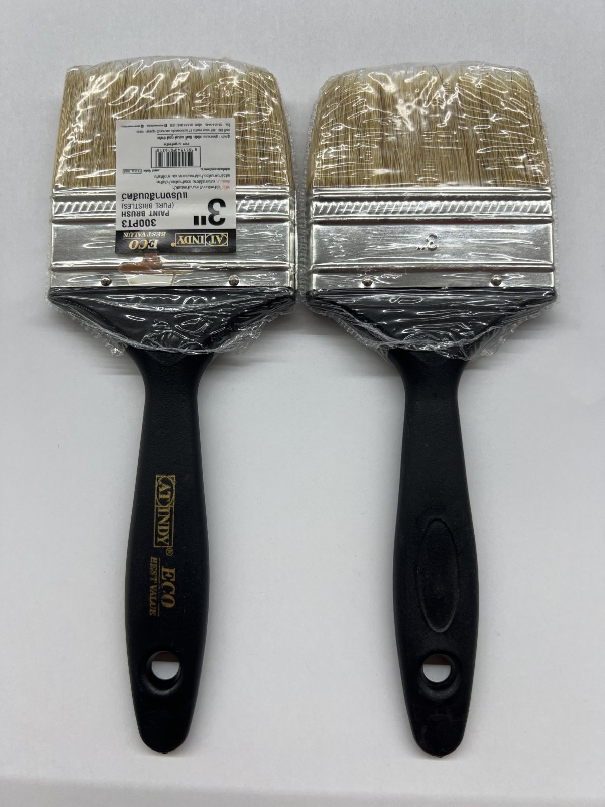 300PT3 แปรงทาสีขนสัตว์ ด้ามพลาสติกสีดำ 3" AT INDY