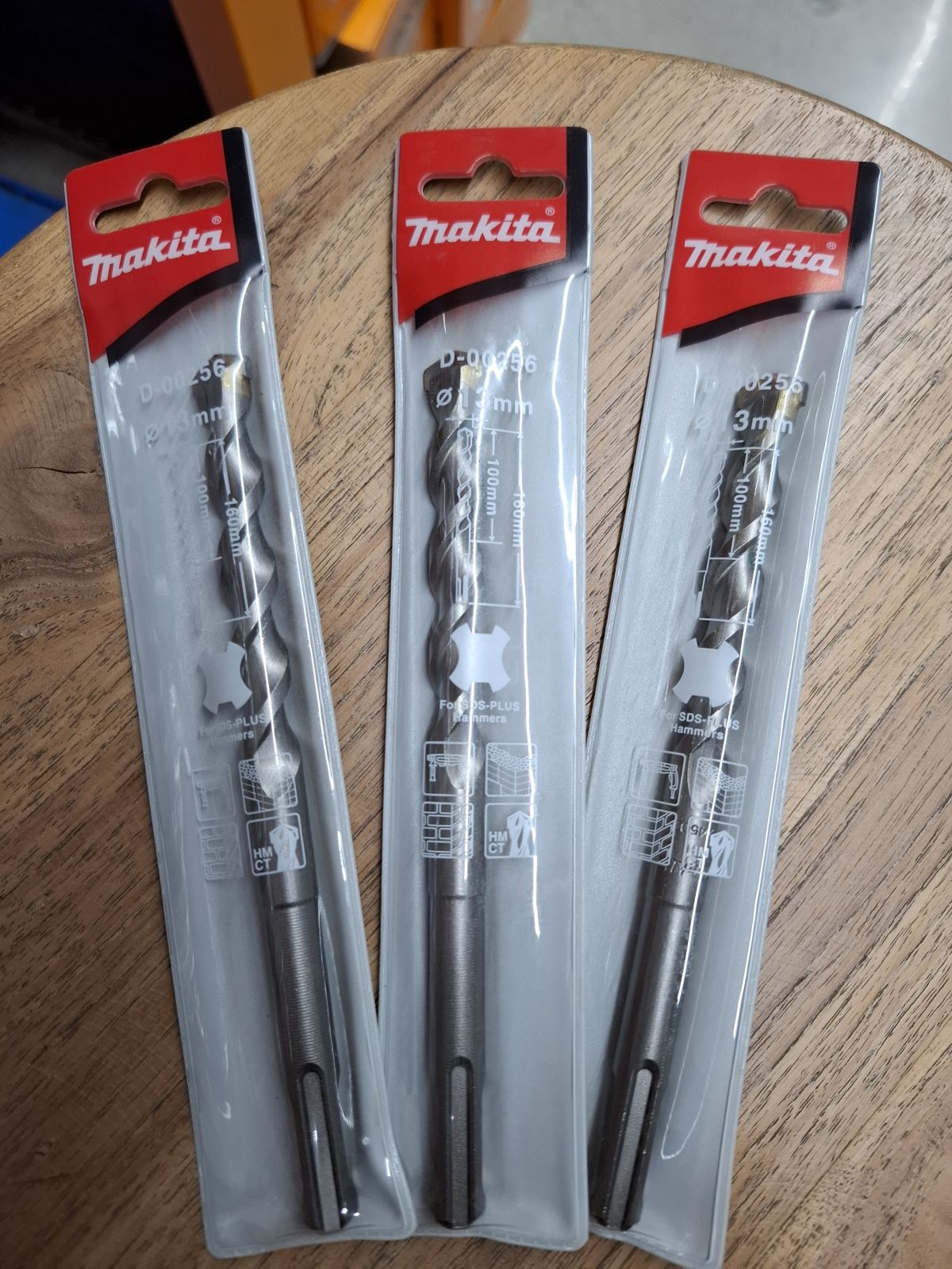 ดอกสว่านโรตารี makita แท้ 13*160 D-00642