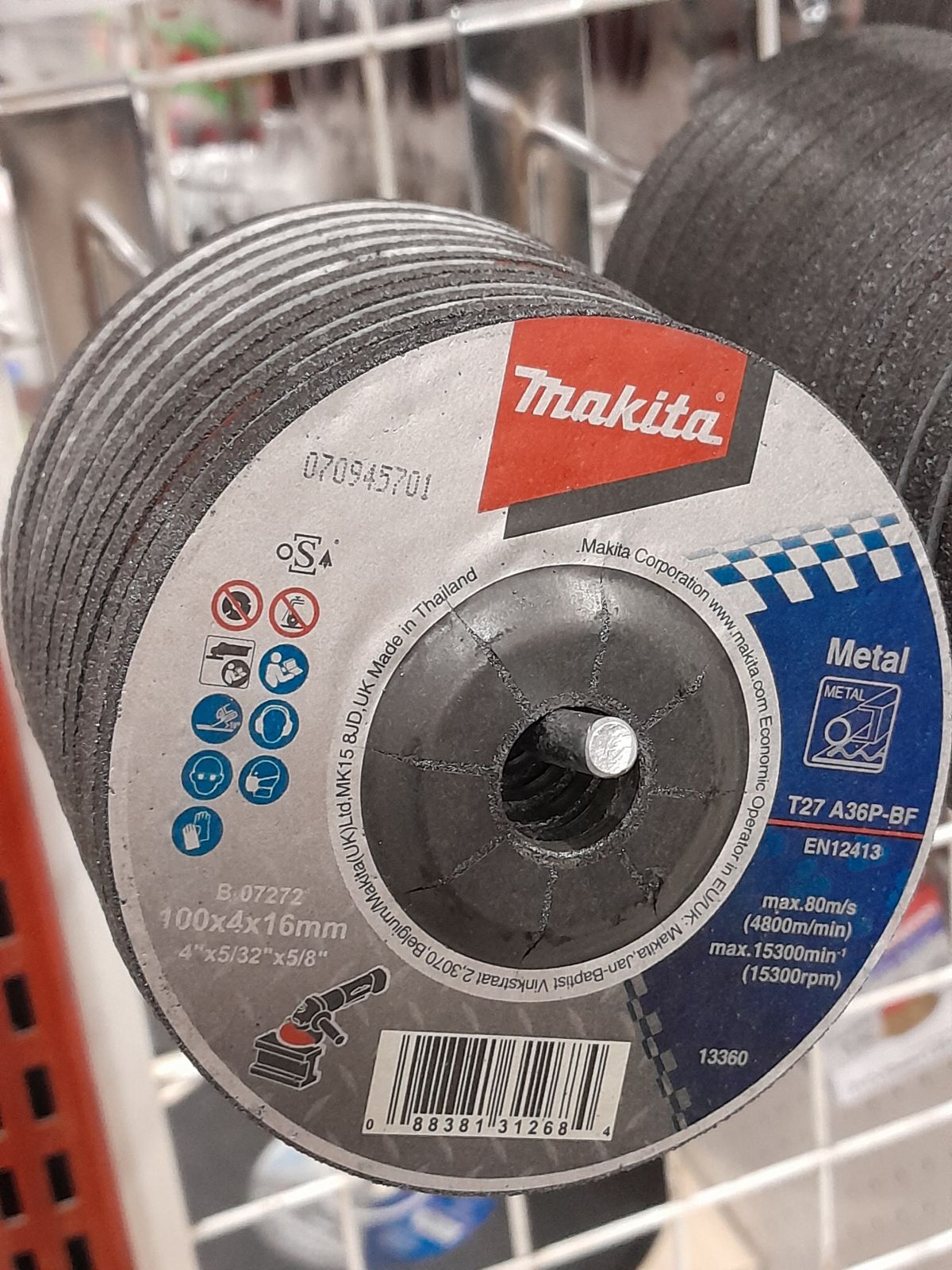 ใบเจียรเหล็ก 4" * 4 mm makita แท้  B-07272