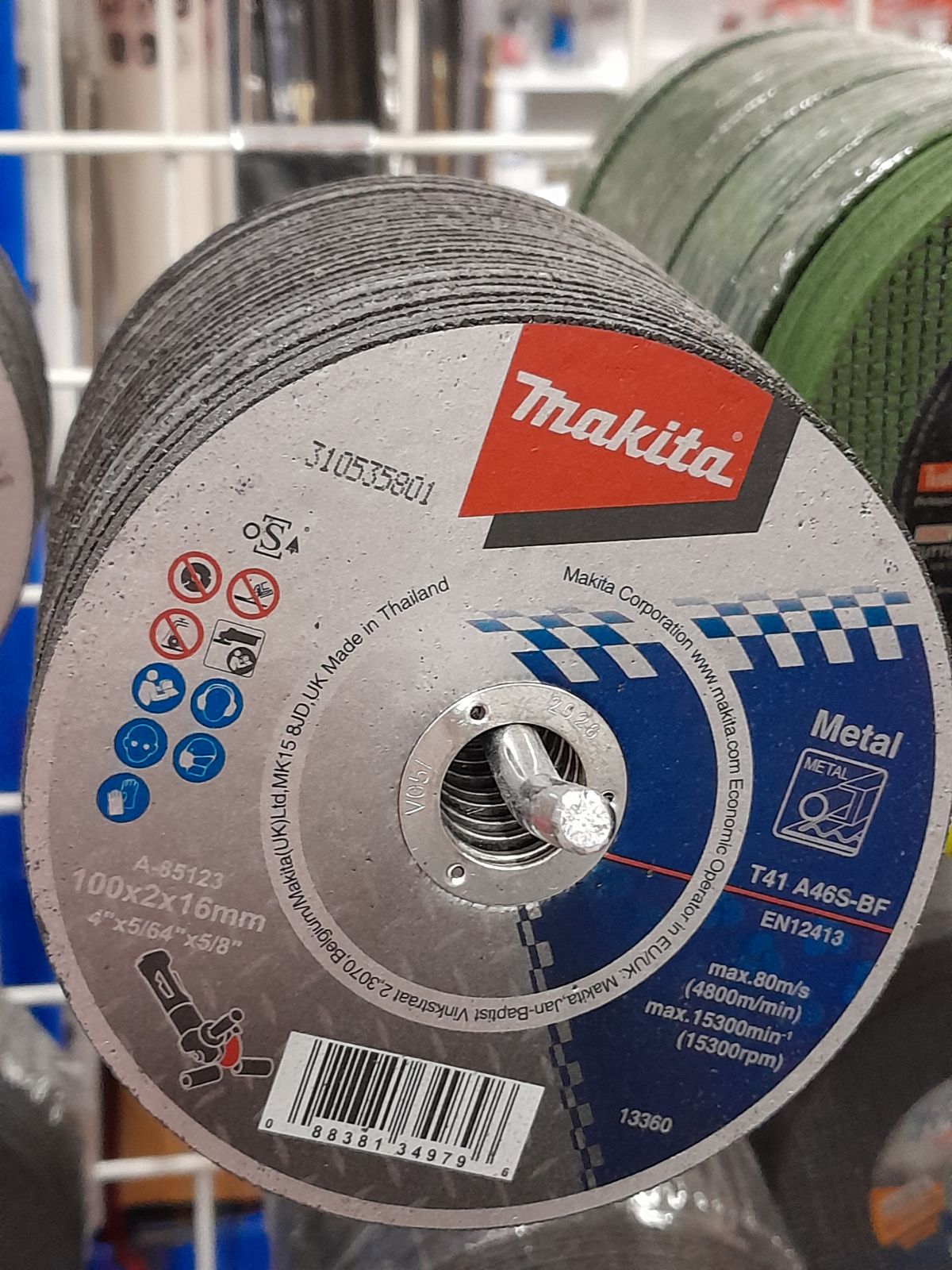 ใบตัดเหล็ก makita 4" 2 มิล A-85123