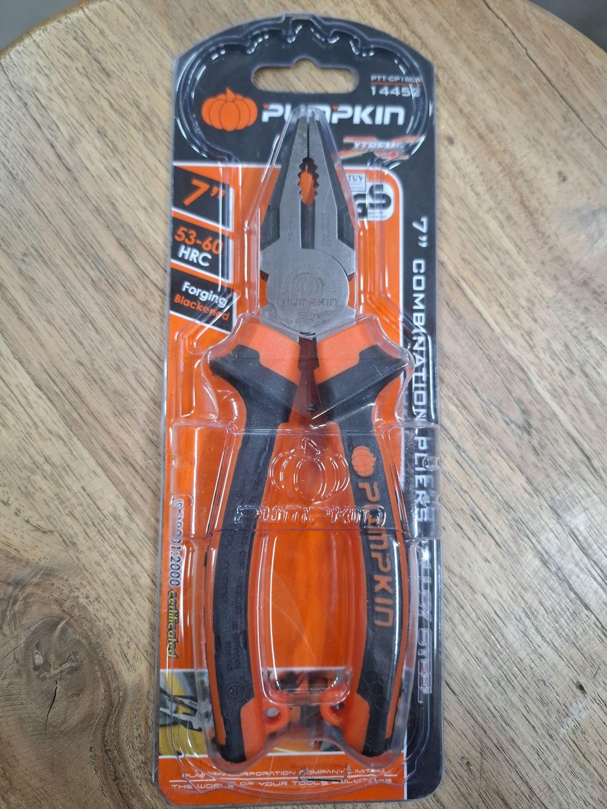 14452  คีมปากจิ้งจก PUMPKIN 7"