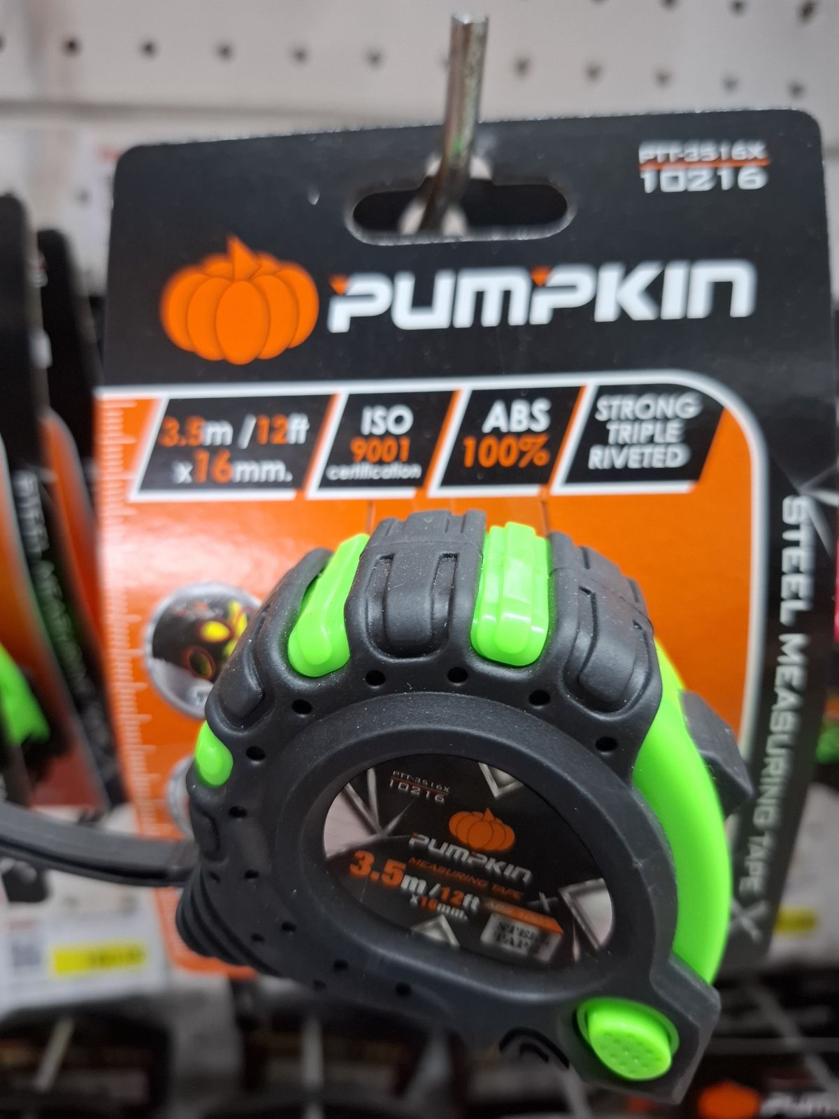 10216 ตลับเมตร PUMPKIN 3.5ม. PT&T-3516X