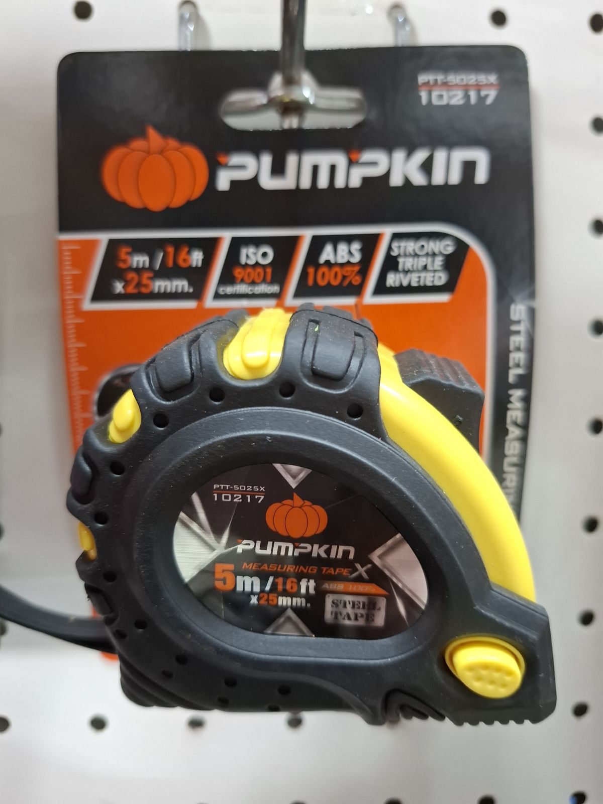 10217 ตลับเมตร PUMPKIN 5ม. PT&T-5025X