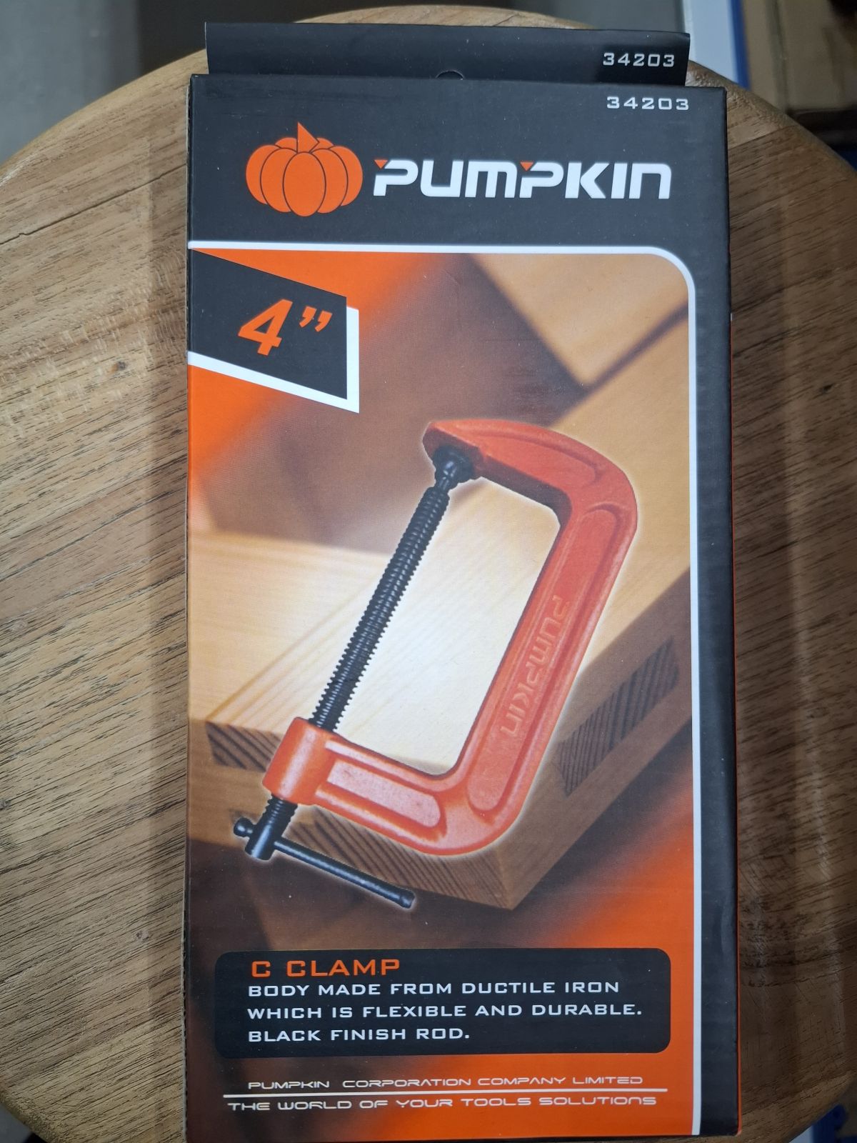 34203 ปากกาจับไม้ ตัวซี 4 นิ้ว  PUMPKIN