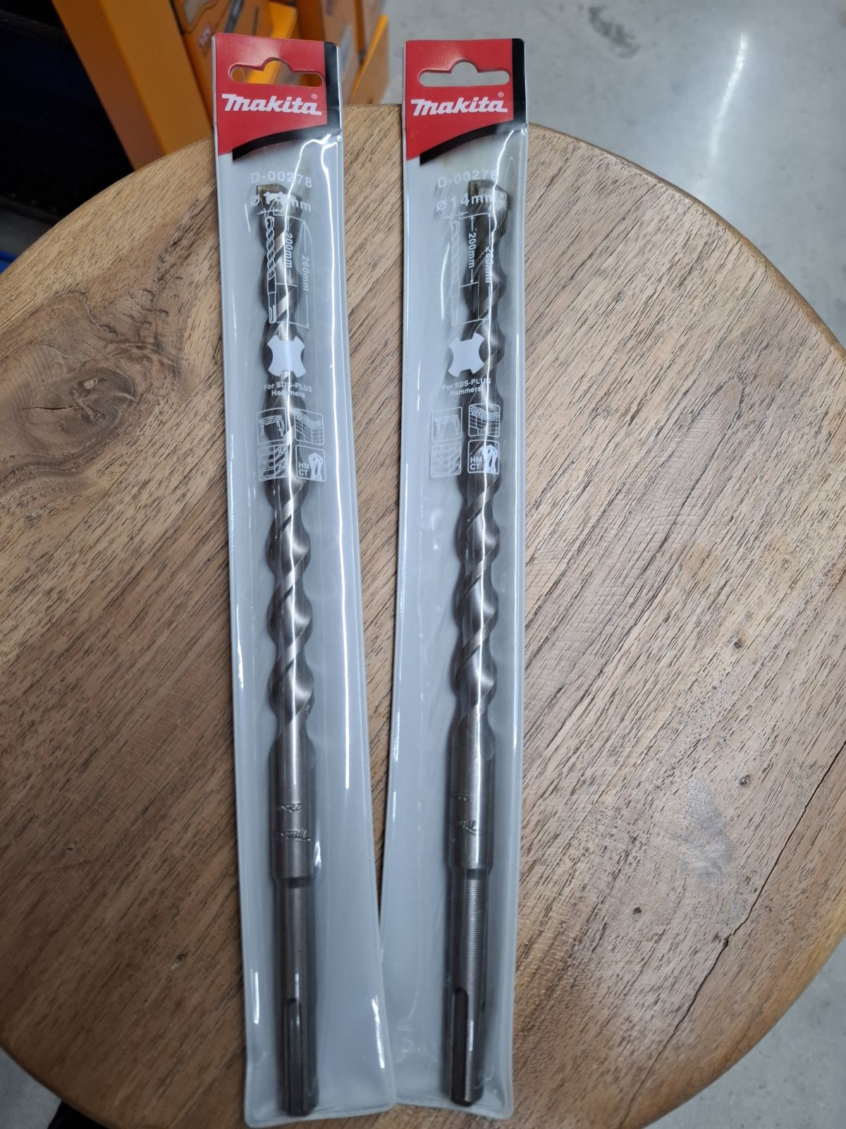 ดอกสว่านโรตารี makita แท้ 14*260 D-00664