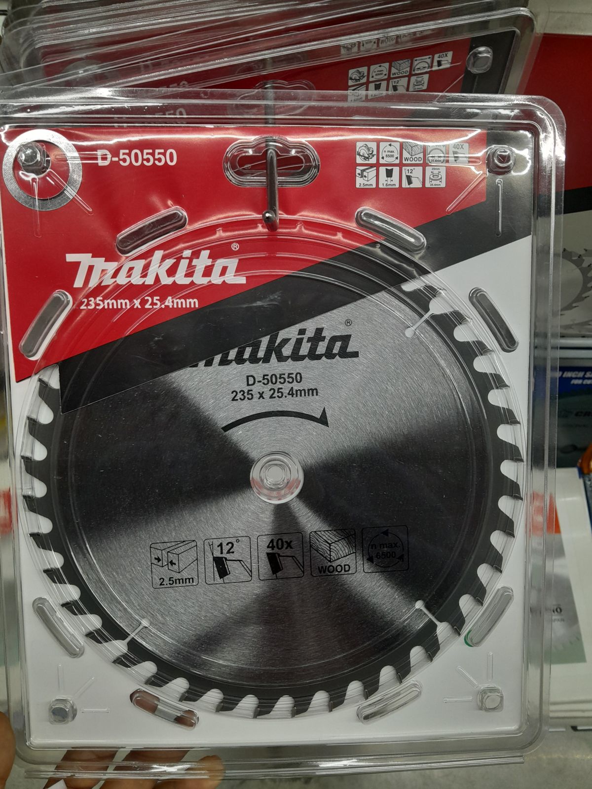 ใบเลื่อยวงเดือน9" Makita X 40T25.4 MM D-50550