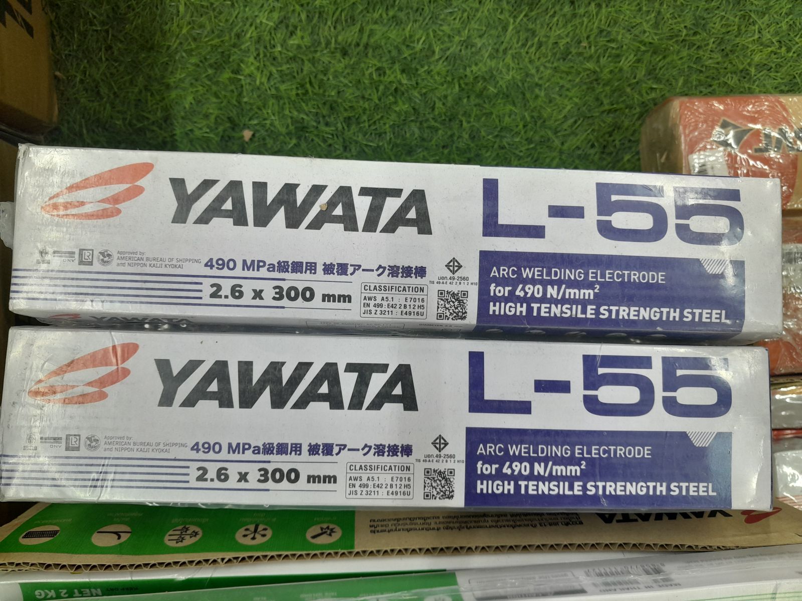 ลวดเชื่อม 2.6 มม. L-55 YAWATA