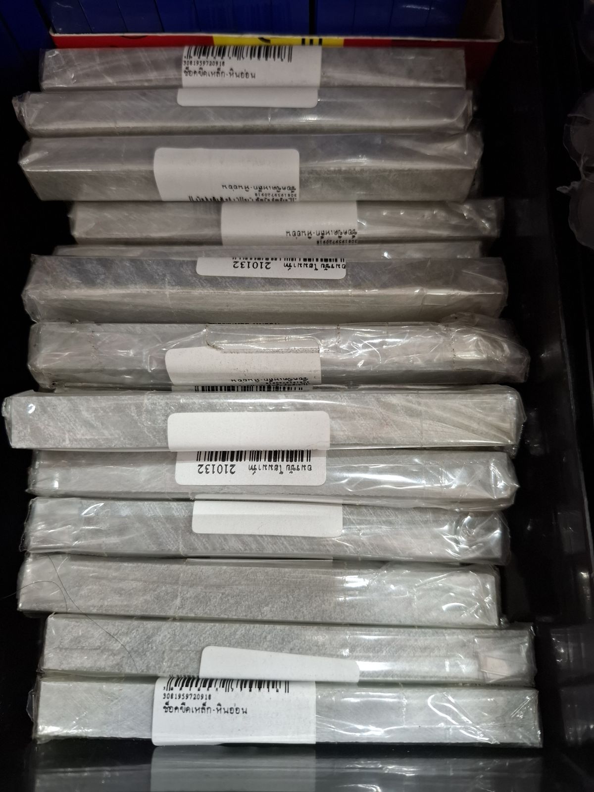 ช็อคขีดเหล็ก-หินอ่อน