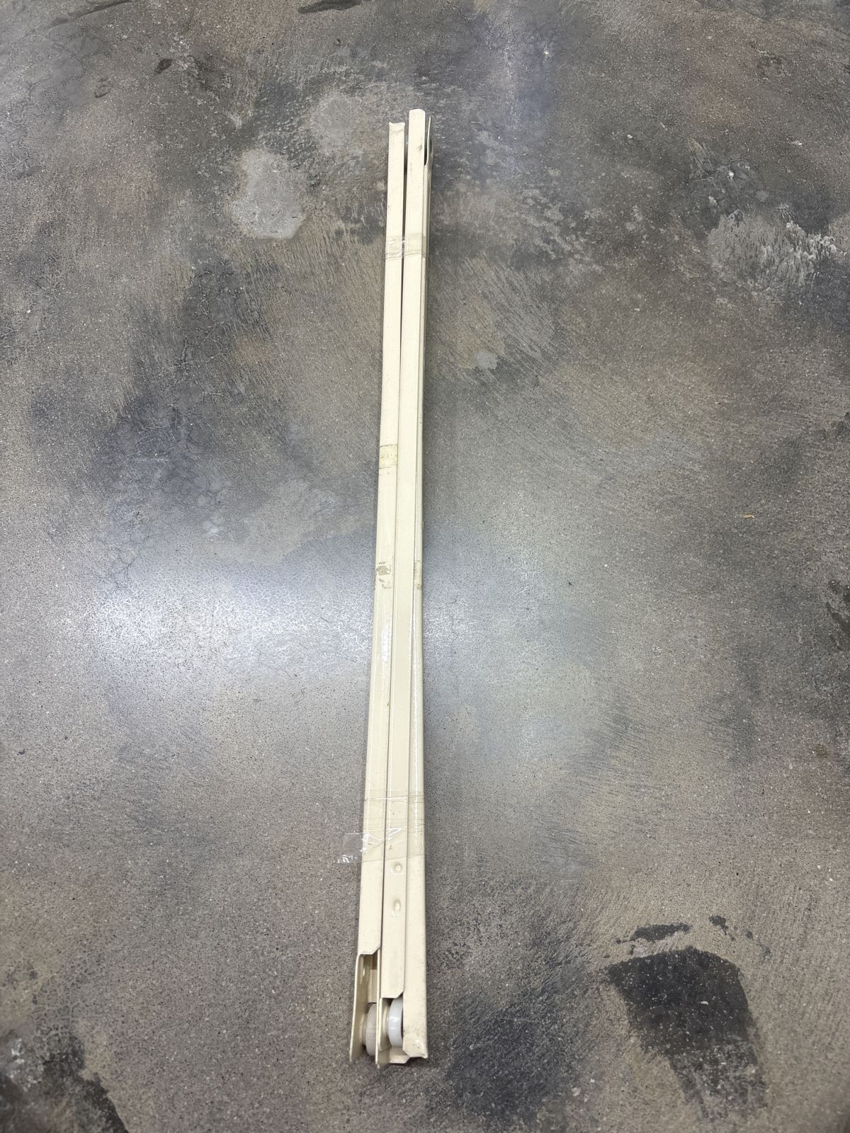 รางลิ้นชัก Bondia (รับข้าง) 20"