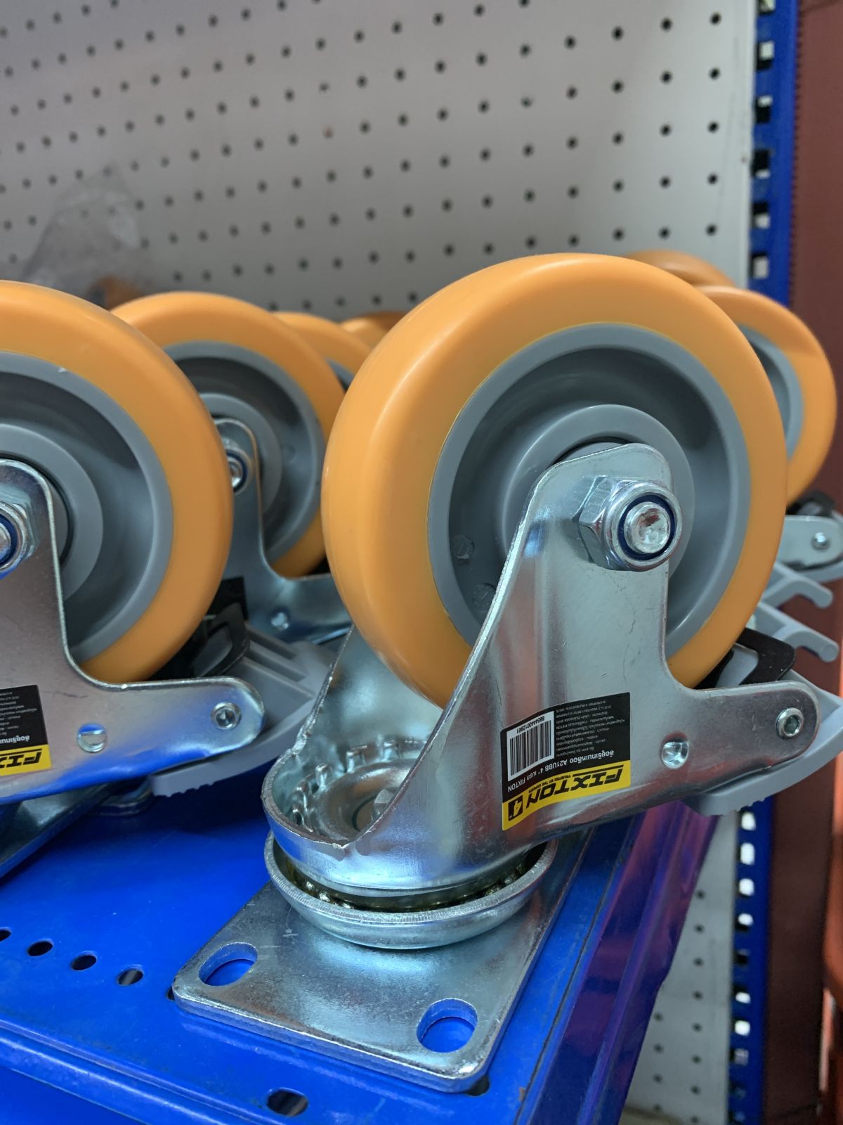 ล้อยูริเทนเหลือง A21UBB 4" เบรค FIXTON+